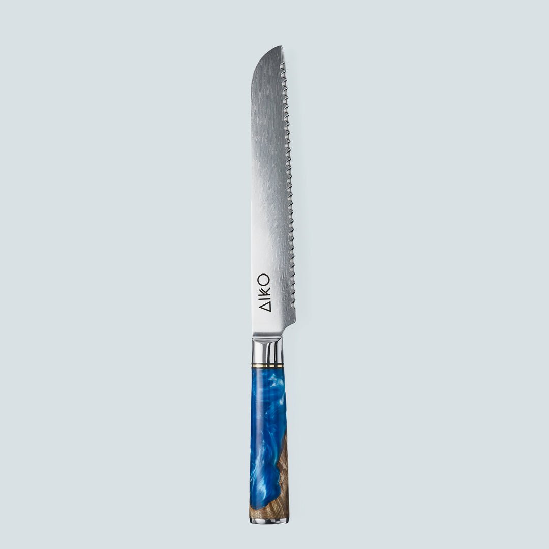 Aiko Blue (あいこ, アイコ) Damaskus -Stahlmesser mit farbigem Blauharzgriff