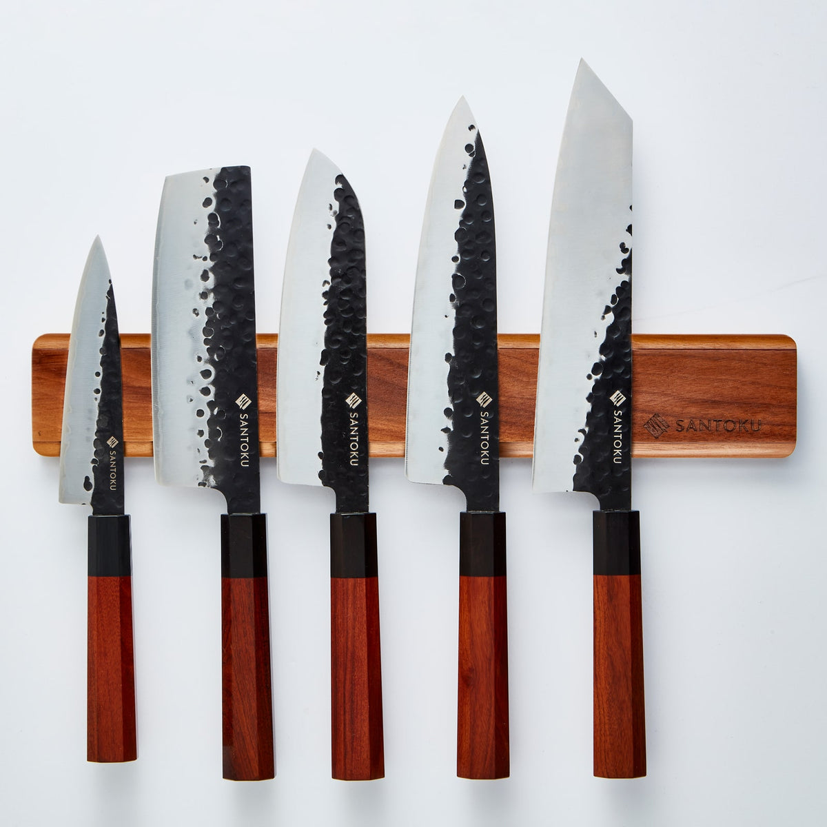 Minato-Set mit magnetischem Messerhalter aus Holz