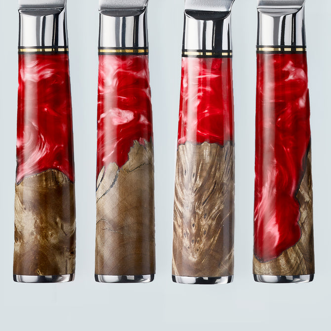 Aiko rood Damascus stalen mes met gekleurd rood harshandvat